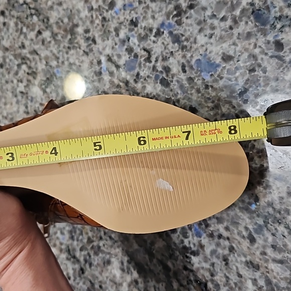 Jules and James, New, Sz. 6, faux-alligator, 3.5 in. Heel, ankle boots. - Picture 9 of 9